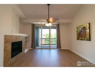 Photo #5: 979450 Listing