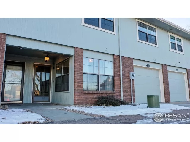 MLS: 979472 Condo For Sale