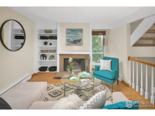 Photo #5: 979508 Listing