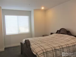 Photo #6: 979568 Listing