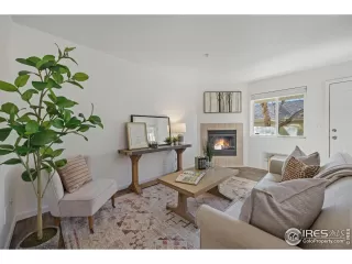 Photo #4: 979630 Listing 