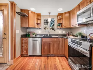 Photo #3: 979662 Listing