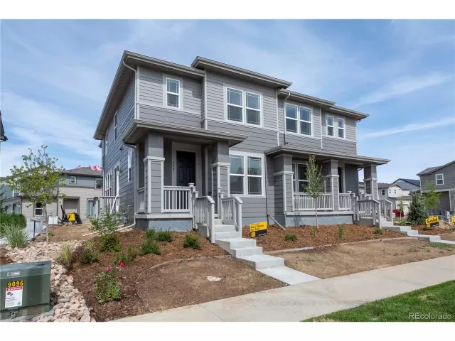 MLS: 9797219 Condo For Sale