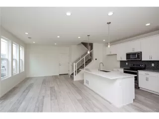 Photo #3: 9797219 Listing 