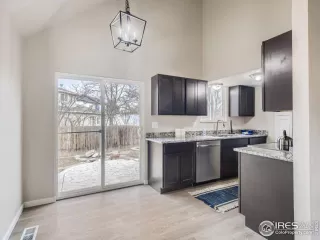 Photo #5: 979736 Listing