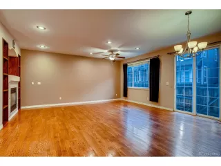 Photo #2: 9797991 Listing