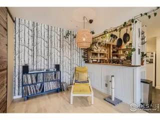 Photo #6: 979853 Listing