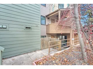 Photo #1: 979854 Listing 