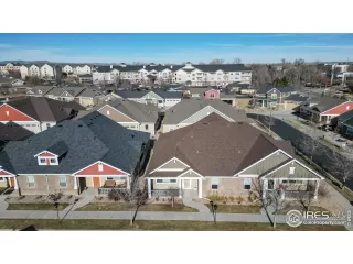 Photo #2: 979876 Listing