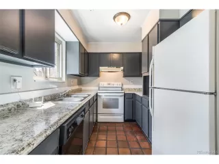 Photo #3: 9798919 Listing