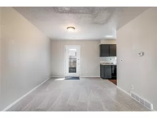 Photo #4: 9798919 Listing