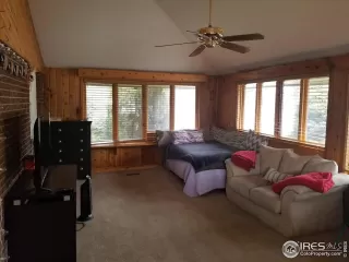 Photo #5: 979970 Listing