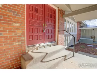 Photo #1: 980021 Listing