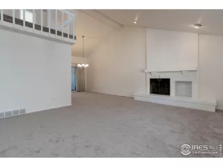 Photo #2: 980021 Listing