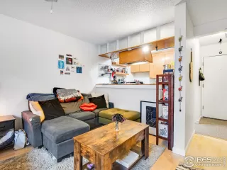 Photo #4: 980038 Listing 