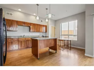 Photo #3: 9801049 Listing