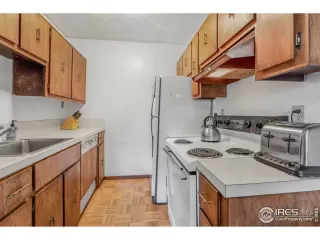 Photo #2: 980120 Listing 