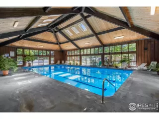 Photo #6: 980120 Listing 