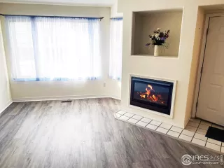 Photo #2: 980141 Listing