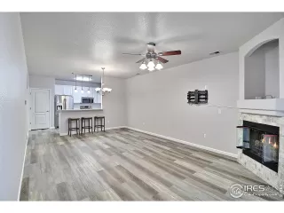 Photo #2: 980161 Listing