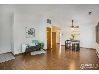 Photo #6: 980179 Listing 