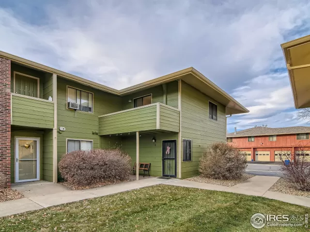 MLS: 980272 Condo For Sale