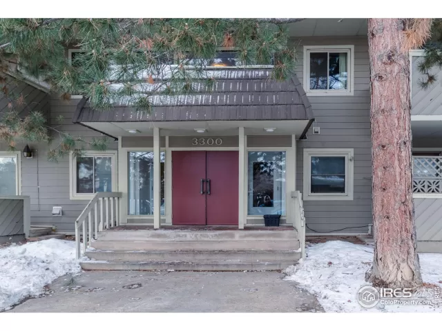 MLS: 980300 Condo For Sale