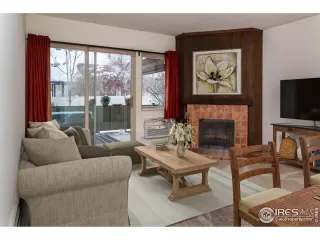 Photo #1: 980300 Listing 