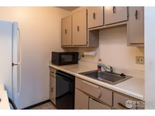 Photo #6: 980300 Listing 