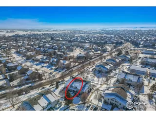 Photo #2: 980353 Listing