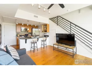 Photo #4: 980471 Listing 