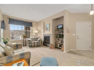 Photo #2: 980511 Listing 