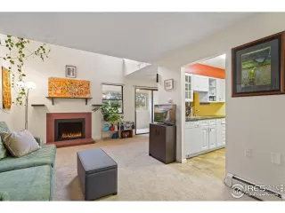 Photo #3: 980544 Listing