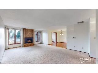 Photo #1: 980545 Listing