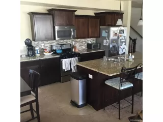 Photo #5: 9805748 Listing