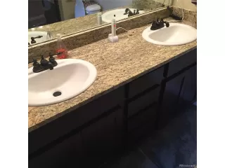 Photo #6: 9805748 Listing