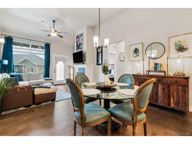 MLS: 9805850 Condo For Sale