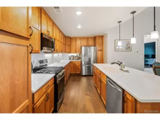 Photo #2: 9805850 Listing 