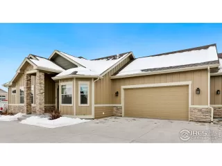 Photo #1: 980596 Listing