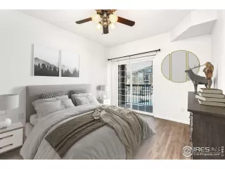 Photo #6: 980601 Listing