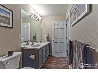 Photo #4: 980635 Listing