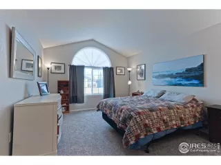 Photo #6: 980635 Listing