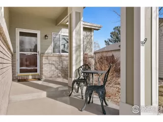 Photo #2: 980664 Listing