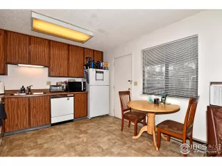 Photo #5: 980688 Listing