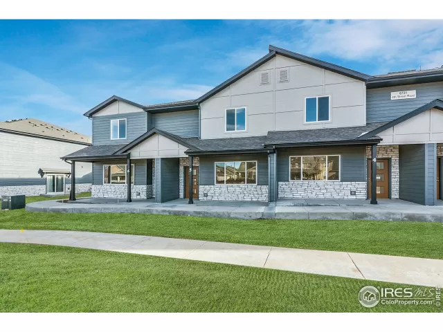 MLS: 980721 Condo For Sale