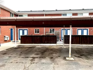 Photo #3: 980780 Listing