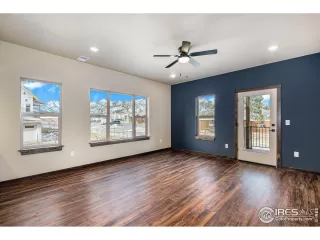 Photo #3: 980840 Listing