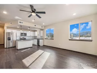 Photo #2: 980845 Listing 