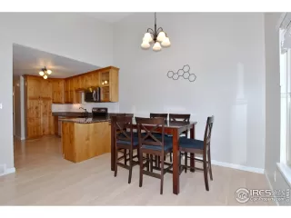 Photo #6: 980862 Listing