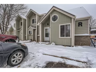 Photo #2: 980884 Listing